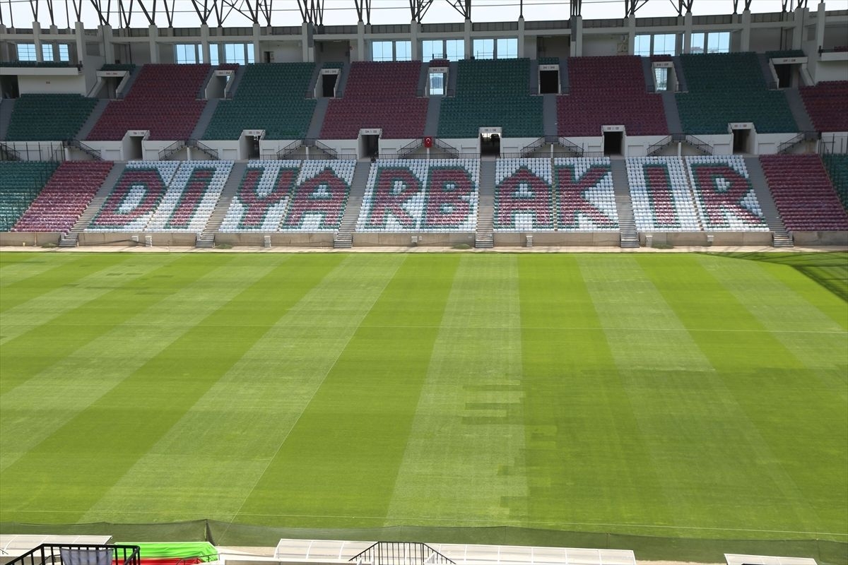 Diyarbakır Stadı 9 Mayıs