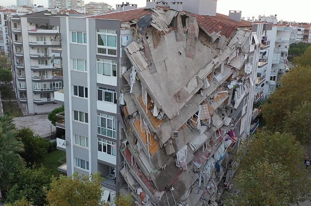 İzmir deprem konutlarının ihalesi Mart'ta yapılacak!