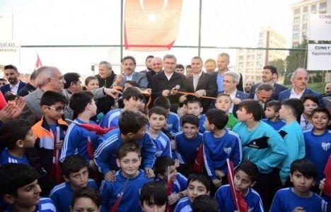 Üsküdar Cüneyt Çakır Spor Kompleksi açıldı!