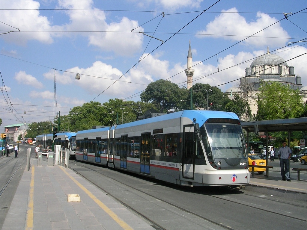 Zeytinburnu Tramvayı yer altına iniyor!